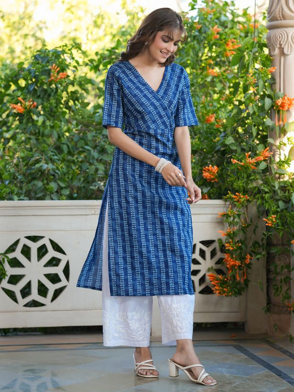 Women's Indigo Cotton Geometric Straight Kurta